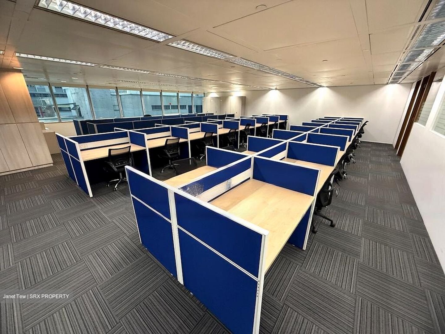 Odeon Towers (D7), Office #457508951